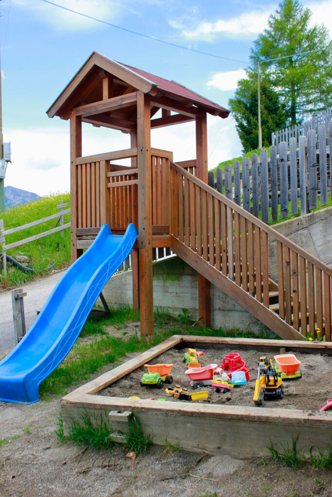 Gasthaus-Oberkirn-Spielplatz-21